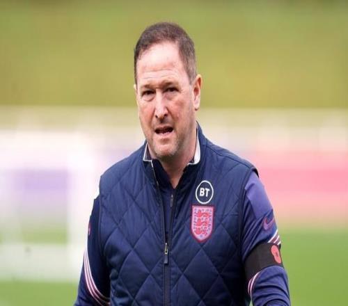 名记:前英格兰助教霍兰将加入卡里克在曼联的教练组