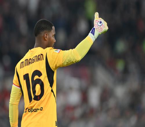 米体报道迈尼昂在塔雷与阿莱格里等人的努力下重回心扉续约在即_意甲直播