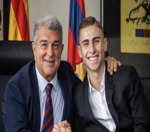 记者:费尔明未来几小时内与巴萨续约,本周欧冠赛后官宣