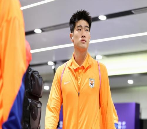 意外吗U23国足亚洲杯射手王或加盟北京国安,山东鲁能极力阻止