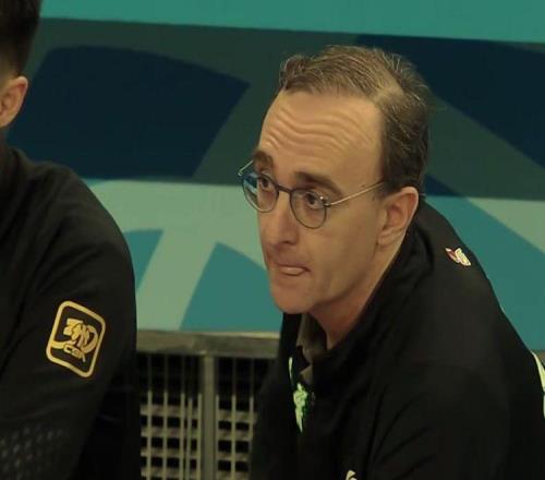 辽篮首负宁波队史9连胜断送!王岚嵚空砍19分,杨鸣可以睡个好觉