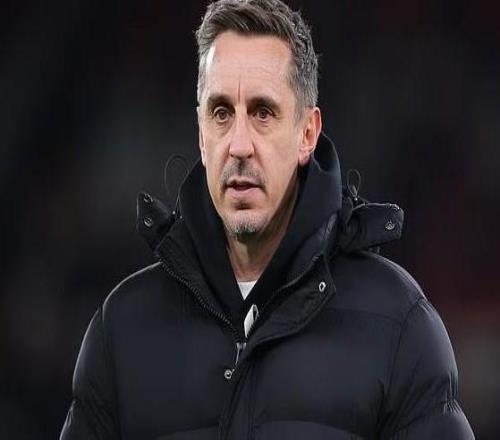 内维尔：切尔西实力能进欧冠区，但与争冠球队差距明显