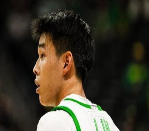 翻版杨瀚森！林葳6分钟2分下半场被弃用8战33中6吞5连败