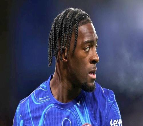 斯基拉：里昂有意在冬窗引进被切尔西一线队除名的迪萨西