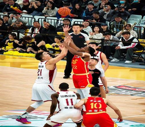 业余！CBA首场潜力赛无教练指挥，国手张宁+33岁葛昭宝领衔出战