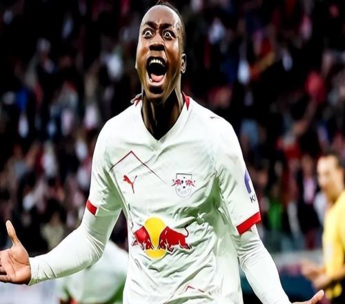 7球3助攻！19岁天才边锋横空出世，开价1亿欧，4大英超豪门抢疯了