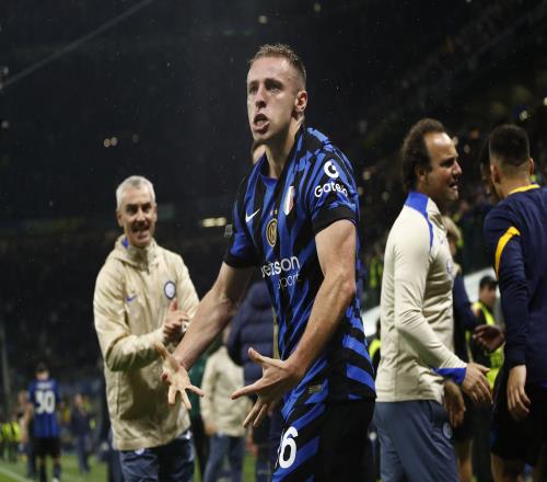 尤文图斯对弗拉泰西表现出浓厚兴趣，或将以高价租借并附加强制买断条款_意甲直播