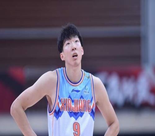 战略性伤退周琦又不去乌鲁木齐了，缺席客战新疆男篮，懂得都懂