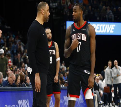 乌度卡赞扬伊森的全能表现防守端显现积极态度卓越_NBA直播