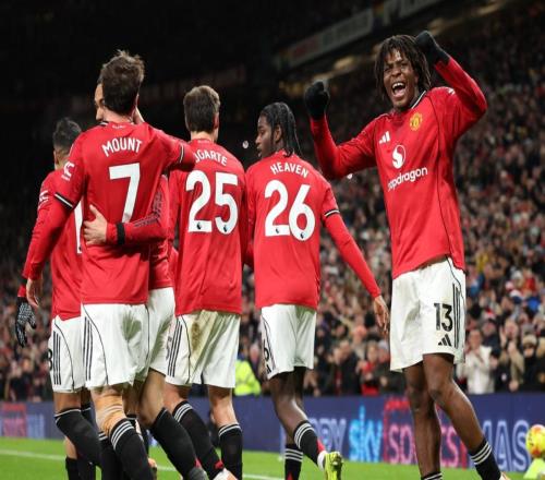 一场10让英超争四格局大乱，3大豪门积分相同，竞争白热化