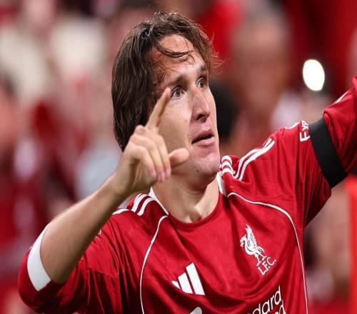 终于来了，小基耶萨迎来本赛季英超首次首发