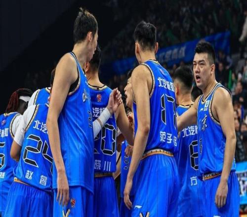 里程悲！周琦12+14全场唯一两双压胡金秋仍吞首败总篮板超朱芳雨