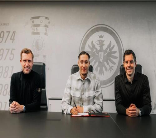 官方:法兰克福签下22岁前锋埃布努塔利布,合同期至2031年