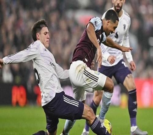 土媒:曼联对乌加特要价3000万,加拉塔萨雷考虑租借球员