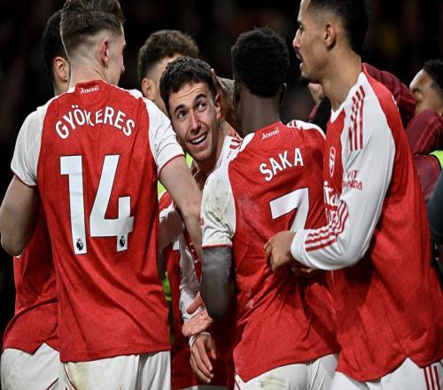 英超1夜变天！阿森纳5分领跑+终结维拉11连胜曼联切尔西主场翻车