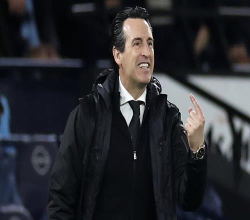 阿兰赫顿建议埃梅里考虑德甲,斯洛特需要增强吸引力