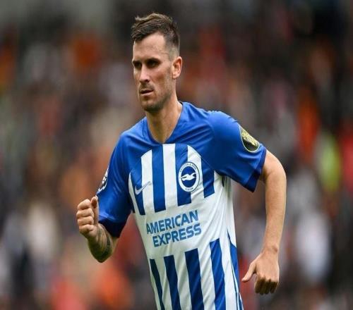 记者:布莱顿已与多特达成协议,将以约150万欧签下格罗斯