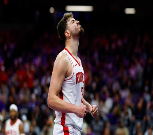 火箭大胜篮网！乌度卡变阵！双塔缺阵，申京复出，30岁前锋进轮换