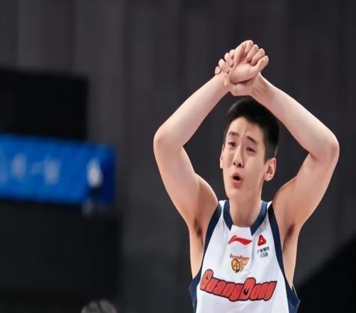 广东男篮31分惨败，看看球迷都是怎么说的