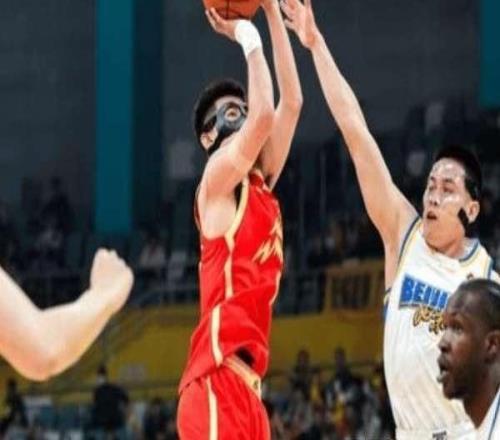 遭双杀!许帅一次换人成败笔,赛后又出金句,网友一套词说2年了