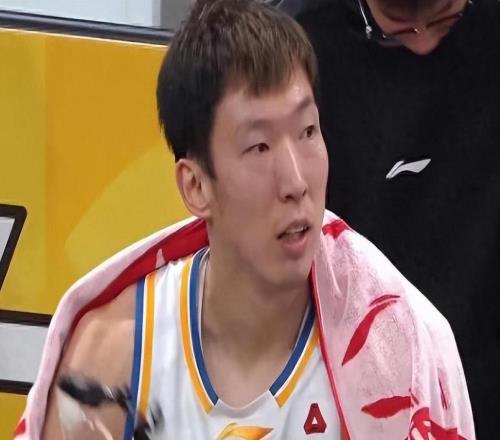 7477不敌广厦,球迷:许利民制定的战术和对外援使用,都有问题