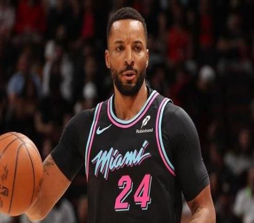 命中9记三分!鲍威尔:说实话就是阅读比赛当时的手感非常好