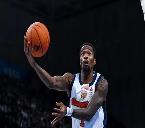 广东首节碾压浙江！奎因徐杰完美复出，胡明轩满状态，萨姆纳转型