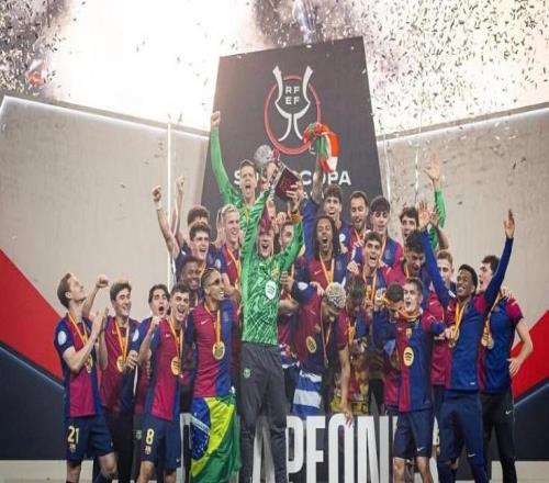 世体:巴萨当地时间今天中午前往沙特,明天下午进行首次训练