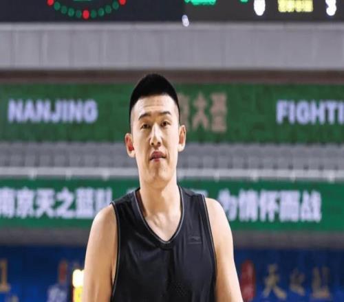 辽宁7966力克同曦球员评价：2人优秀，2人及格，5人低迷