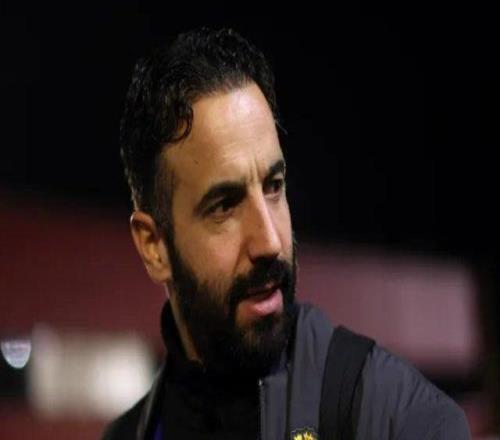 曼联新帅只是教练，并非全权主教练