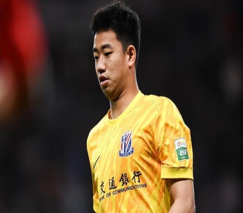 大手笔！云南玉昆豪掷2.6亿，一口气连签10大新援，中超争冠变天