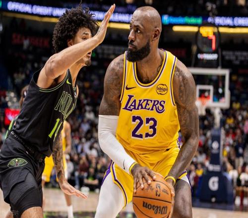 东契奇30+2+10无缘今日最佳球员！因为詹姆斯30+8+8赛季最佳一战