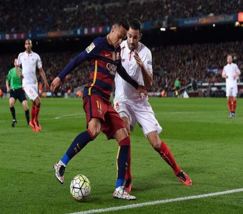 自然年成功过人次数榜单发布！亚马尔大幅超越梅西仅落后内马尔