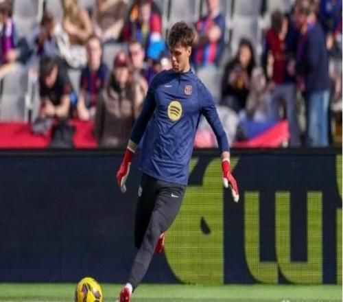 世体：迭戈科亨已抵达沙特，并受到了主帅弗里克的亲自迎接