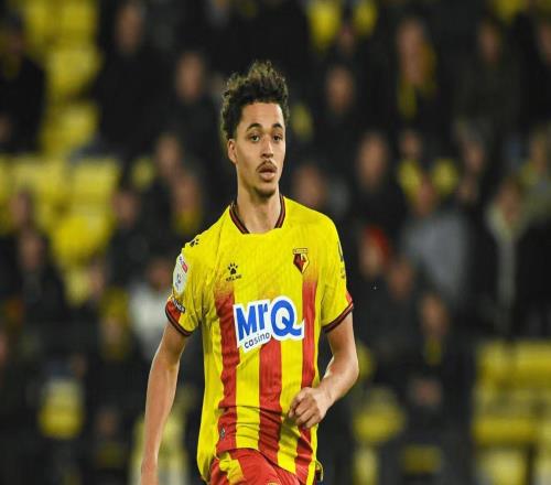 20岁，首秀，曼城主力，他是球队救火英雄