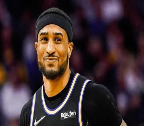 勇士大胜国王！巴特勒带替补太有效，库里精准三分，格林仍被指责