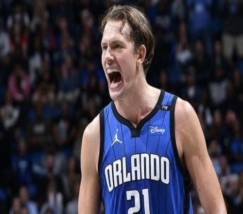 魔术官宣：莫里茨瓦格纳伤愈回归明日主场对阵鹈鹕迎赛季首秀