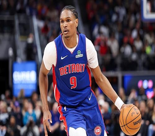 进攻端实在是太粗糙了，活塞锋线新星面对快船的表现堪称灾难