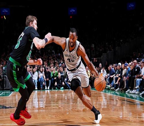 存在感实在是太低了！在这样下去马刺锋线大将可能就要被送走了