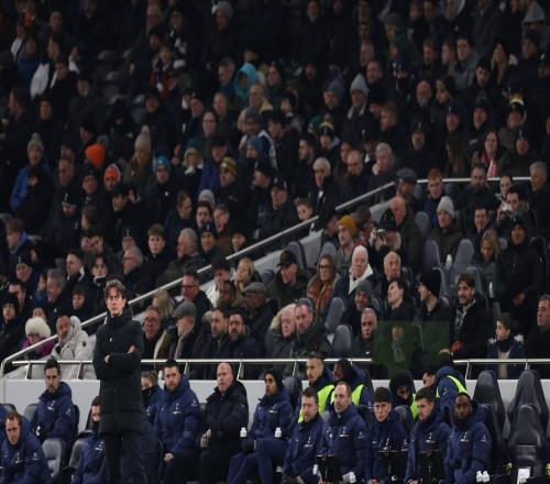 TA：热刺是否签前锋取决于索兰克的复出进度，以及里沙利松缺席多久