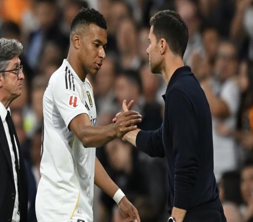 官宣！皇马宣布阿隆索下课，执教仅7个月，2026已有3大主帅被解雇