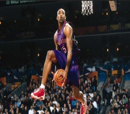 甜瓜卡特当选2026年全明星新秀赛教练他俩会不会爱上执教