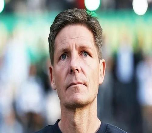 发布会炮轰、赛季末离任！格拉斯纳与水晶宫，一场不可避免的决裂