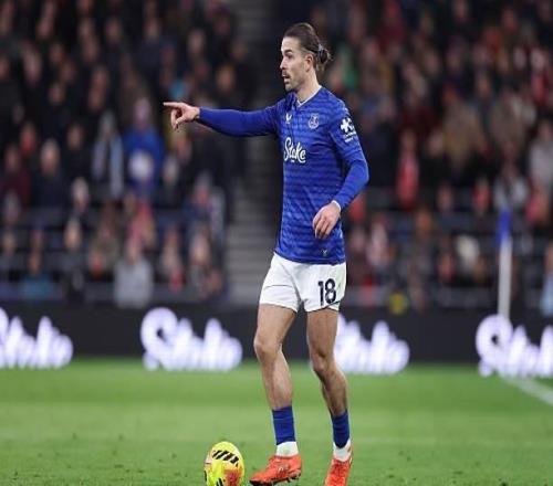 罗马诺：因脚部应力性骨折，格拉利什将伤缺3个月