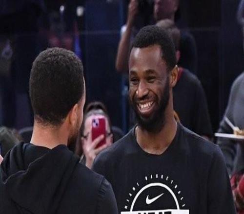 2022年冠军功臣,记者:勇士有意交易回维金斯