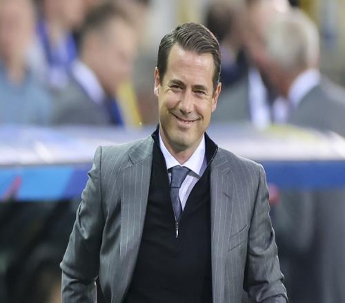 里肯自信满满地宣称：我们不仅在联赛中位居第二，还比去年多了16分，真是惹人喜爱的位置啊_德甲直播