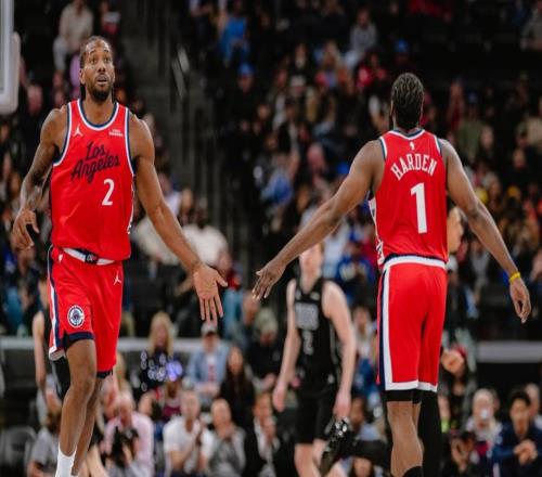 卢盛赞哈登扛起球队!快船距前六仅4.5胜场官方晒8数据力挺登哥