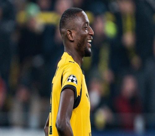 吉拉西多特生涯欧冠主场10场12球2助攻,每55分钟造一球