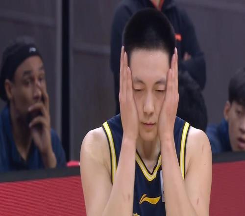 截胡广东队CBA暴力后卫签约辽宁男篮,曾是宏远第一苦主!