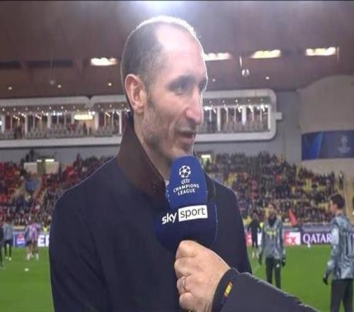 基耶利尼:穆阿尼回归热刺也有比赛,现在不适合谈这个